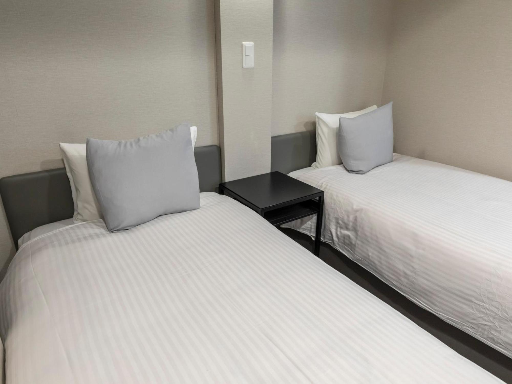 Tabist Unihotel Midosuji Hommachi Osaka Exterior foto