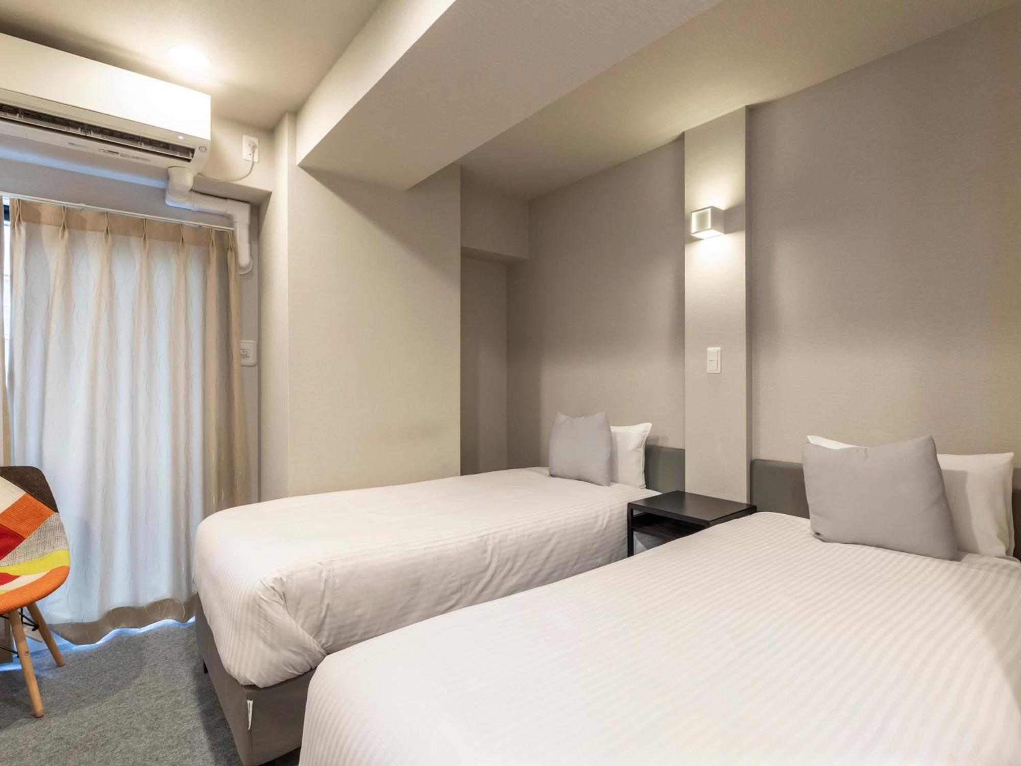 Tabist Unihotel Midosuji Hommachi Osaka Exterior foto